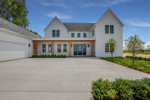 Cost of Concrete Driveway Service in Riverton
