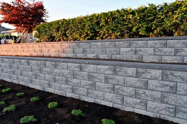 Cost of Concrete Retaining Wall Installation in Riverton